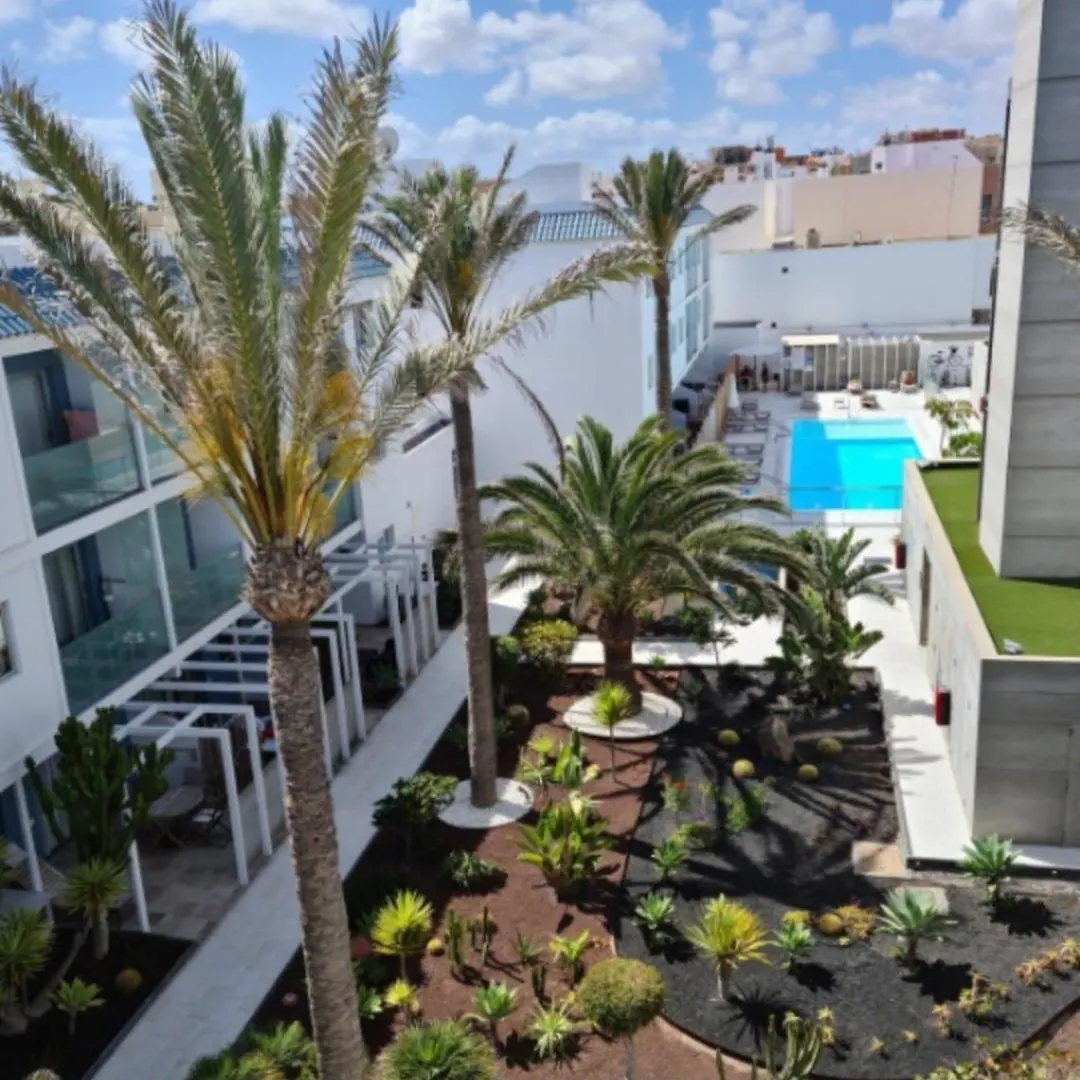 Bristol Sunset Corralejo Beach Piscina Apartment