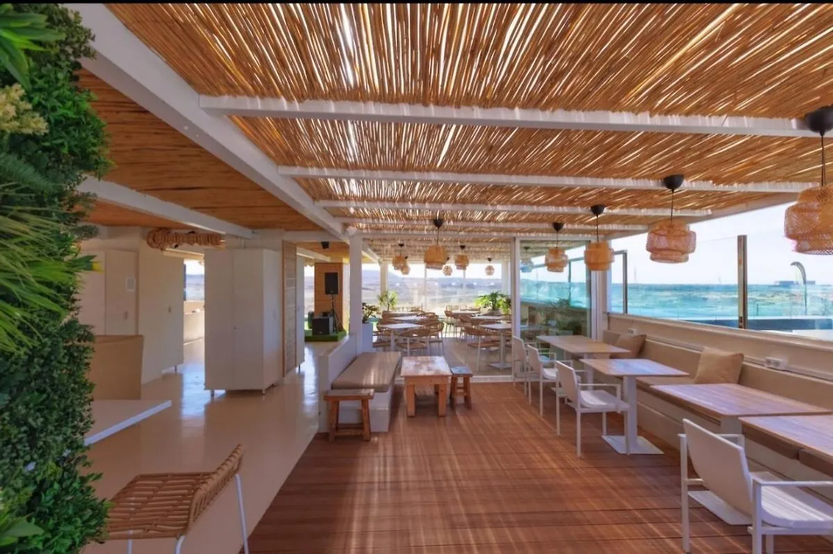 Bristol Sunset Corralejo Beach Piscina Apartment 0*,  西班牙