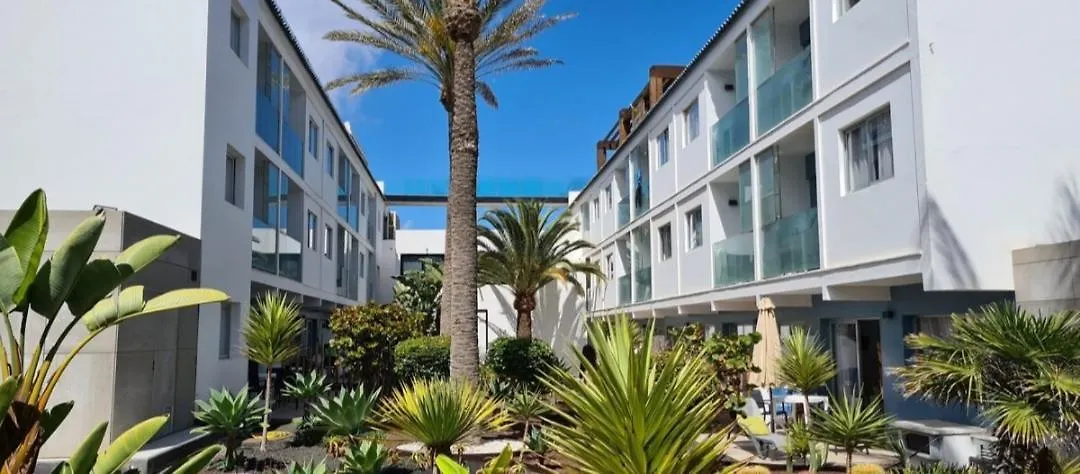 Bristol Sunset Corralejo Beach Piscina Apartment 0*,  西班牙